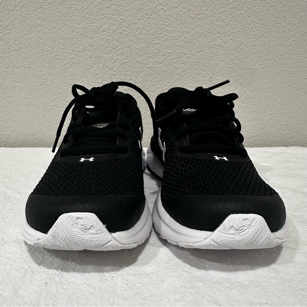 Under Armour Charged Escape 3 Black & White Women’s Size 6 SKU3024913. Preloved - Picture 8 of 12